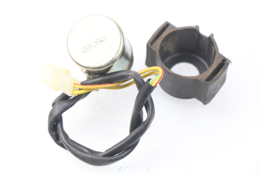 photo de RELAIS DEMARREUR EUROCKA VIRTUALITY GT 4T 50 (2011 - 2017) - Zoom état d’usage