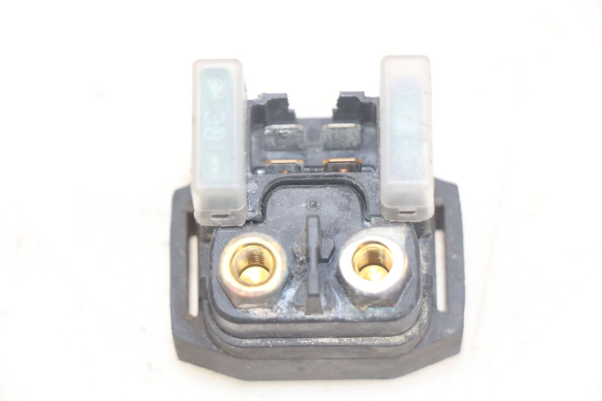 photo de RELAIS DEMARREUR YAMAHA X-MAX XMAX 250 (2006 - 2009) - Zoom état d’usage