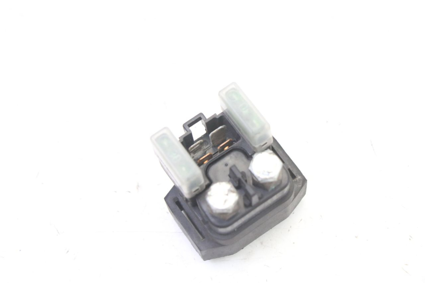 photo de RELAIS DEMARREUR YAMAHA XMAX X-MAX 125 (2006 - 2009) - Zoom état d’usage