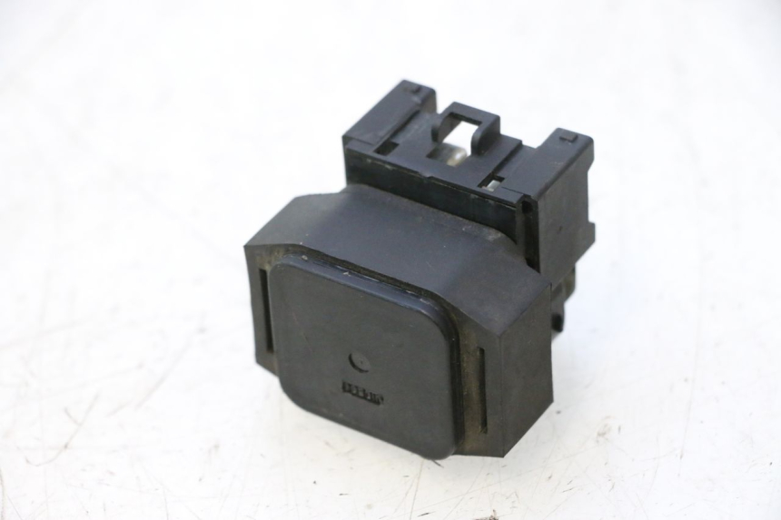 photo de RELAIS DEMARREUR YAMAHA X-MAX XMAX 125 (2010 - 2013) - Détail de la pièce