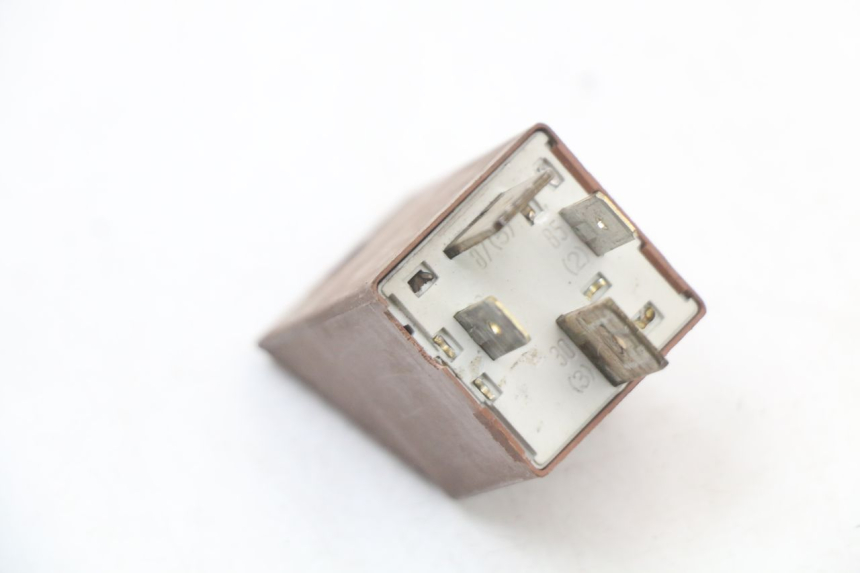 photo de RELAIS DEMARREUR PIAGGIO X8 125 (2004 - 2007) - Zoom état d’usage