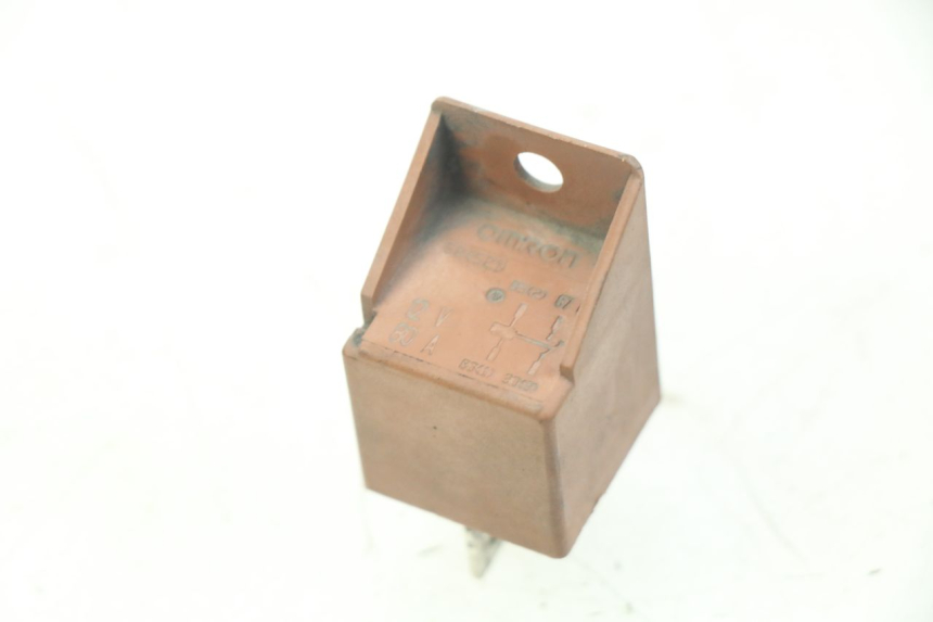 photo de RELAIS DEMARREUR PIAGGIO XEVO - X EVO 125 (2007 - 2017) - Détail de la pièce