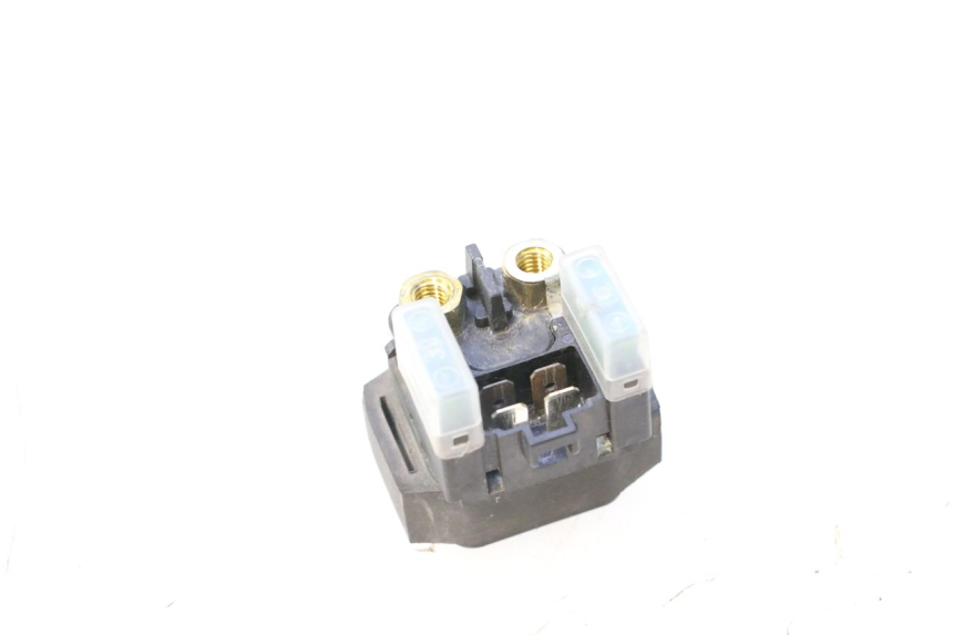 photo de RELAIS DEMARREUR YAMAHA XP T-MAX ABS 500 (2005 - 2005) - Zoom état d’usage