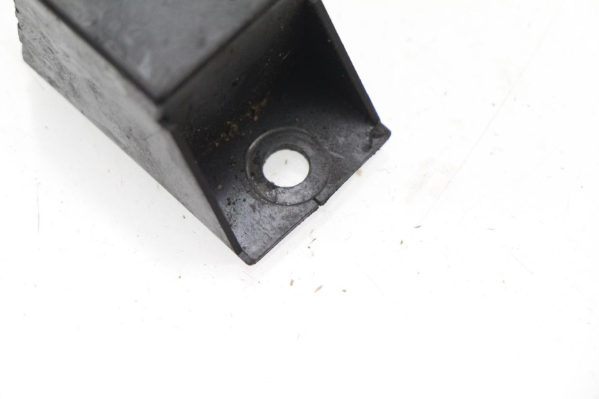 photo de RELAIS DEMARREUR PIAGGIO ZIP 2T 50 (2009 - 2019) - Autre angle de vue