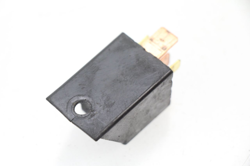 photo de RELAIS DEMARREUR PIAGGIO ZIP 2T 50 (2009 - 2019) - Vue d’ensemble