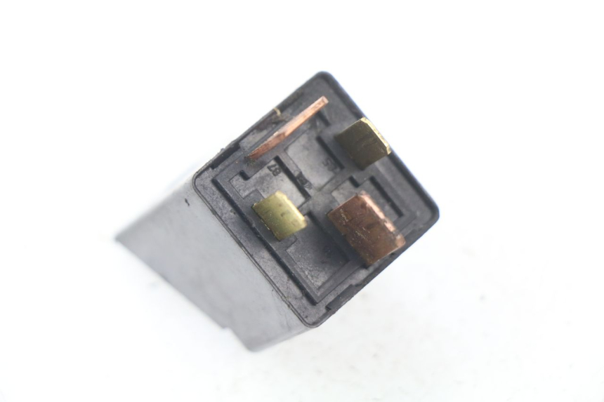 photo de RELAIS DEMARREUR PIAGGIO ZIP 2T 50 (2009 - 2019) - Zoom état d’usage