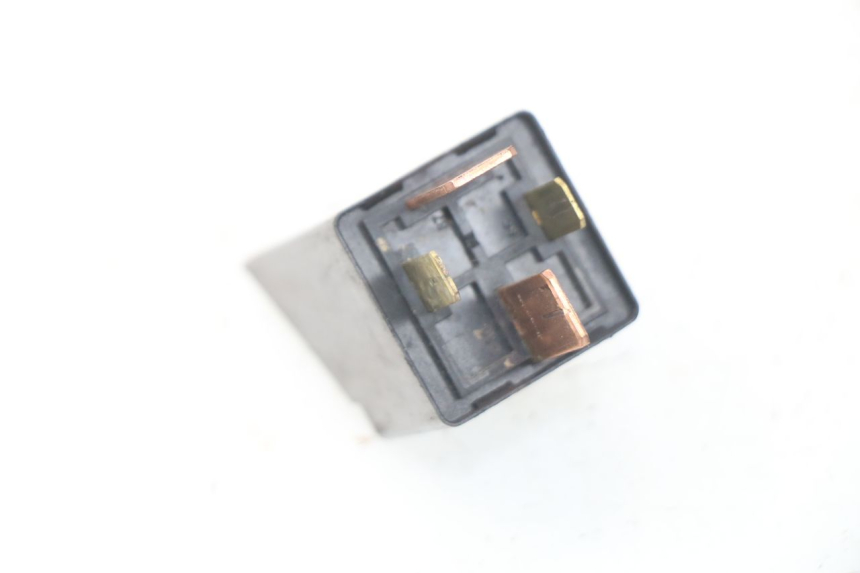 photo de RELAIS DEMARREUR PIAGGIO ZIP 2T 50 (2009 - 2019) - Zoom état d’usage