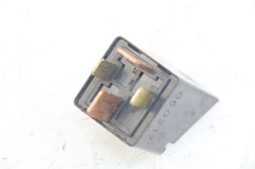 photo de RELAIS DEMARREUR PIAGGIO ZIP 2T 50 (2009 - 2019) - Zoom état d’usage