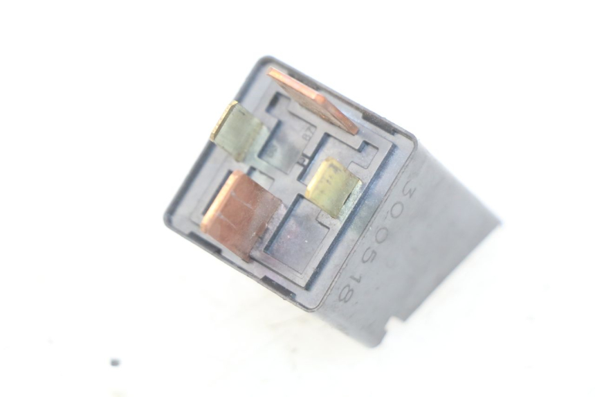 photo de RELAIS DEMARREUR PIAGGIO ZIP 4T 50 (2018 - 2020) - Zoom état d’usage