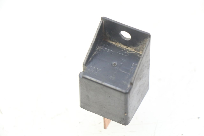 photo de RELAIS DEMARREUR PIAGGIO ZIP 4T 50 (2018 - 2020) - Autre angle de vue