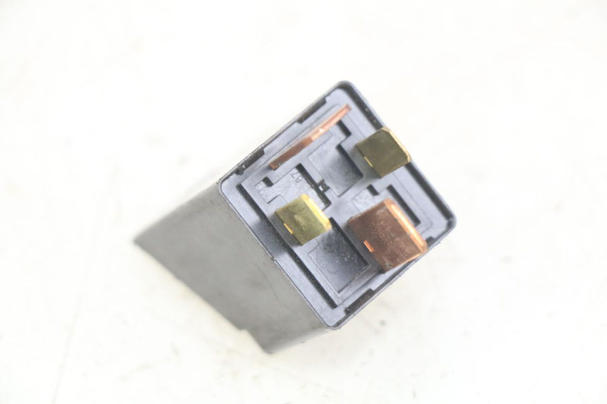 photo de RELAIS DEMARREUR PIAGGIO ZIP 4T 50 (2018 - 2020) - Zoom état d’usage