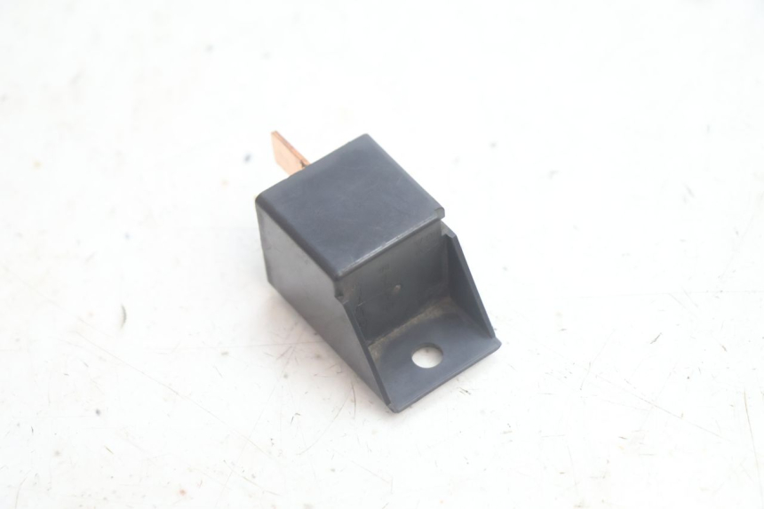 photo de RELAIS DEMARREUR PIAGGIO ZIP IGET 4T 50 (2021 - 2023) - Autre angle de vue