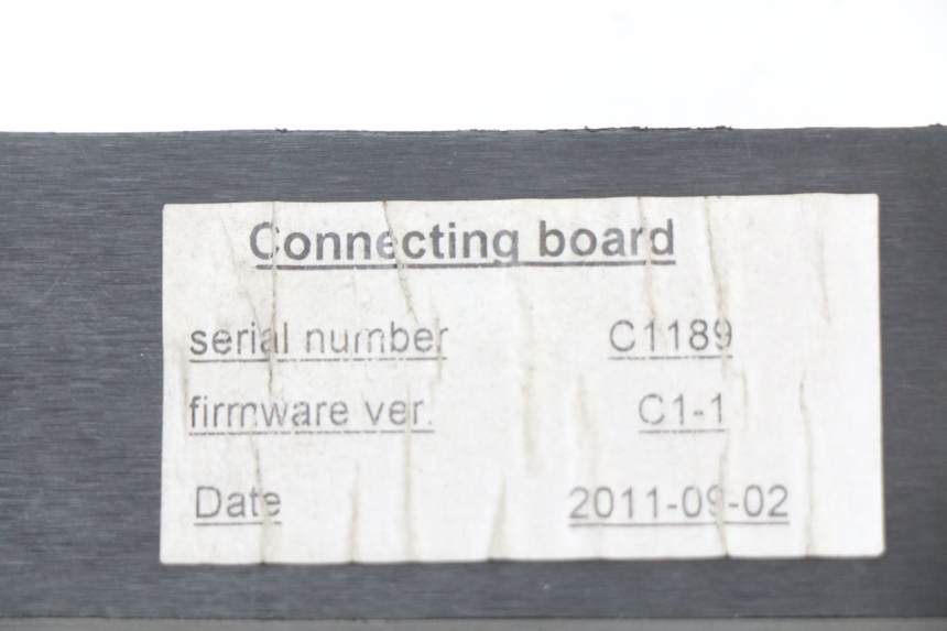 photo de Relay électrique E-MAX 80L 1 (2011 - 2014) - Zoom état d’usage