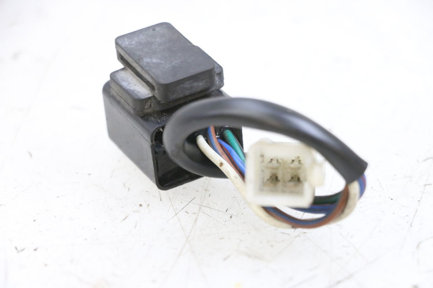 photo de RELAIS ELECTRIQUE ADIVA AD3 300 (2014 - 2020) - Zoom état d’usage