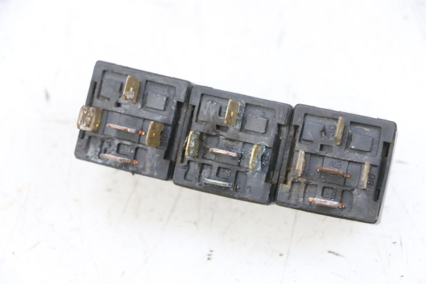 photo de RELAIS ELECTRIQUE ADIVA AD3 300 (2014 - 2020) - Zoom état d’usage