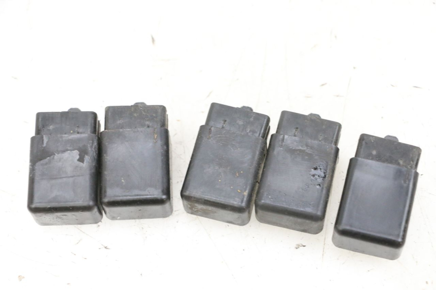 photo de RELAIS ELECTRIQUE ADIVA AD3 300 (2014 - 2020) - Détail de la pièce