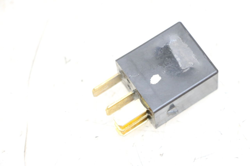 photo de RELAIS ELECTRIQUE SUZUKI ADDRESS 110 (2015 - 2020) - Autre angle de vue