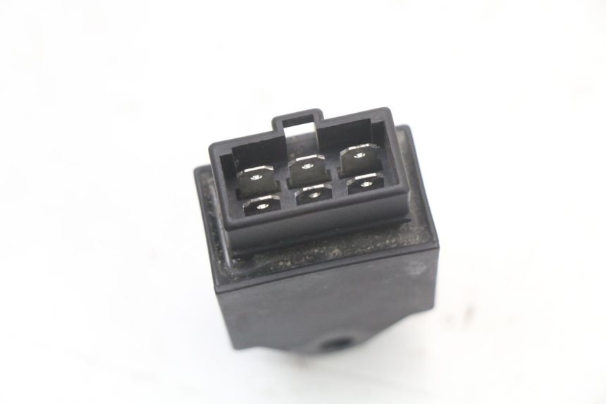 photo de RELAIS ELECTRIQUE APRILIA SR MOTARD 50 (2012 - 2018) - Zoom état d’usage