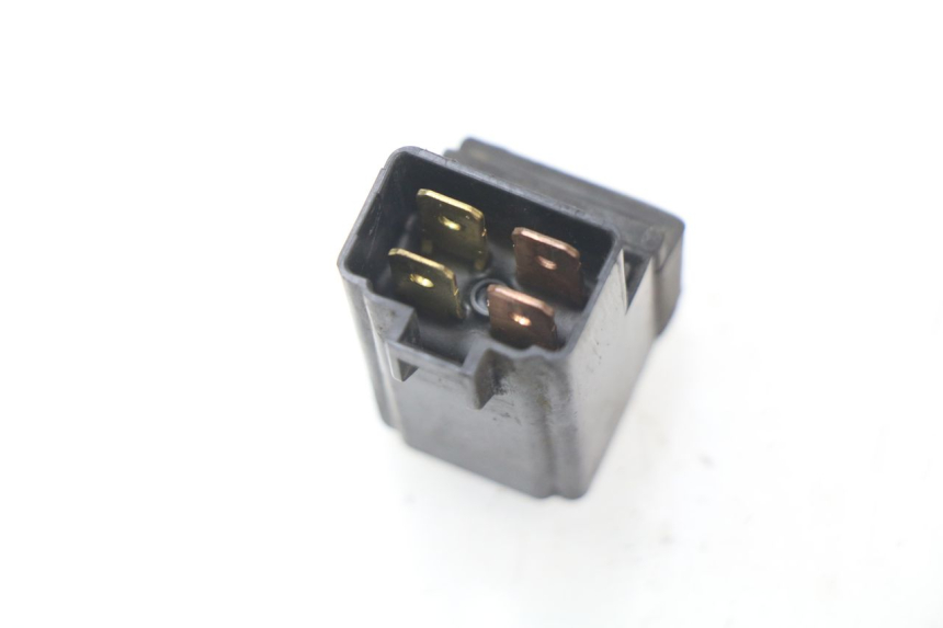 photo de RELAIS ELECTRIQUE SUZUKI BURGMAN 125 (2007 - 2014) - Autre angle de vue