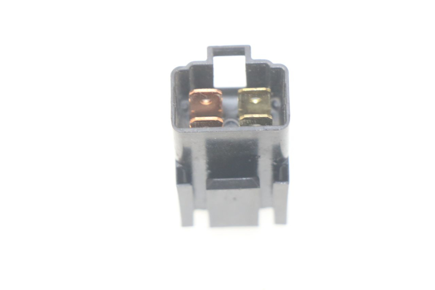 photo de RELAIS ELECTRIQUE SUZUKI BURGMAN 125 (2007 - 2014) - Zoom état d’usage