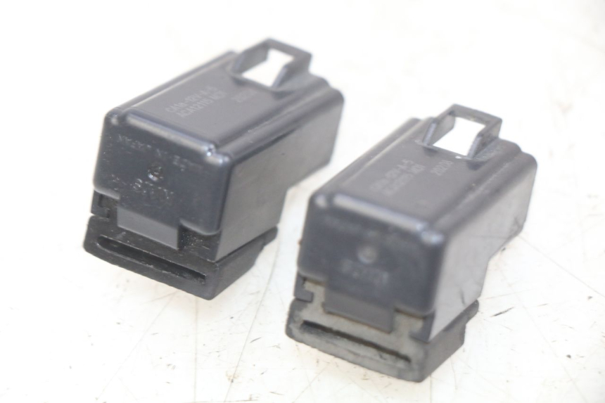 photo de RELAIS ELECTRIQUE SUZUKI BURGMAN 650 (2002 - 2004) - Zoom état d’usage