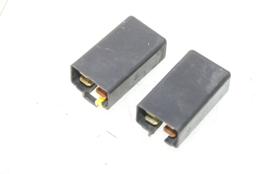 photo de RELAIS ELECTRIQUE SUZUKI BURGMAN 125 (2007 - 2014) - Gros plan technique