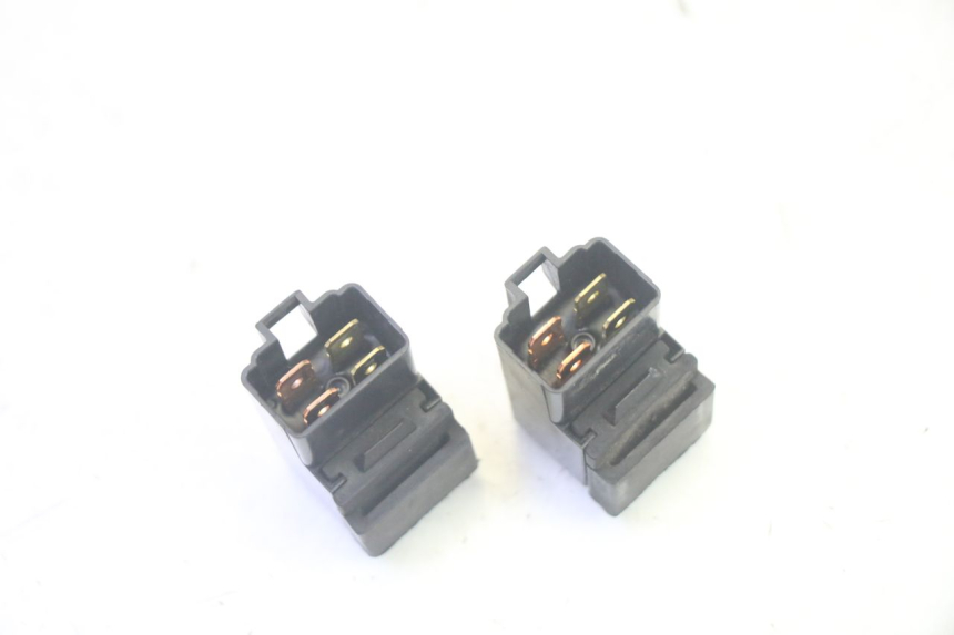 photo de RELAIS ELECTRIQUE SUZUKI BURGMAN EXECUTIVE ABS 650 (2006 - 2012) - Zoom état d’usage