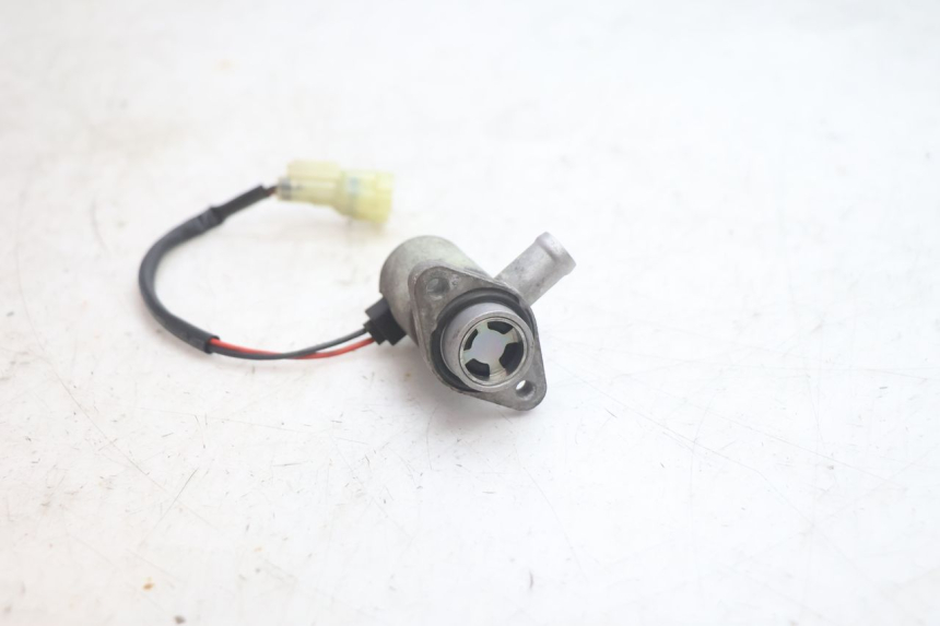 photo de RELAIS ELECTRIQUE SUZUKI BURGMAN EXECUTIVE ABS 650 (2006 - 2012) - Autre angle de vue