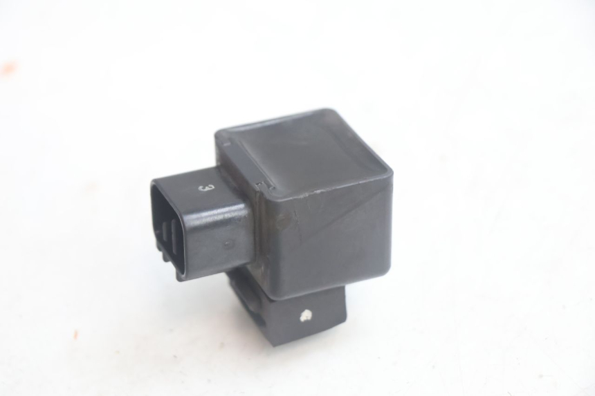 photo de RELAIS ELECTRIQUE SUZUKI BURGMAN EXECUTIVE ABS 650 (2006 - 2012) - Vue principale