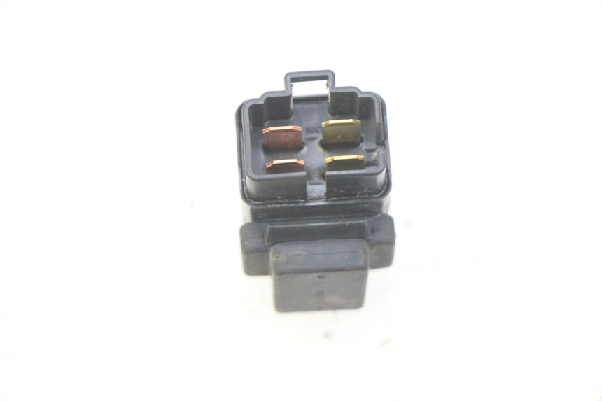 photo de RELAIS ELECTRIQUE YAMAHA BW'S BWS 125 (2010 - 2013) - Détail de la pièce