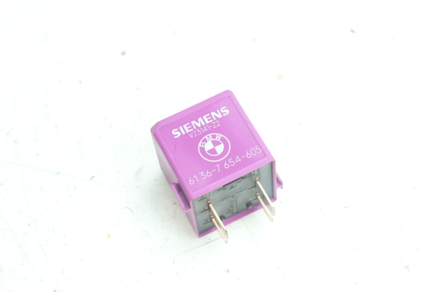 photo de RELAIS ELECTRIQUE BMW C1 125 (2000 - 2003) - Détail de la pièce