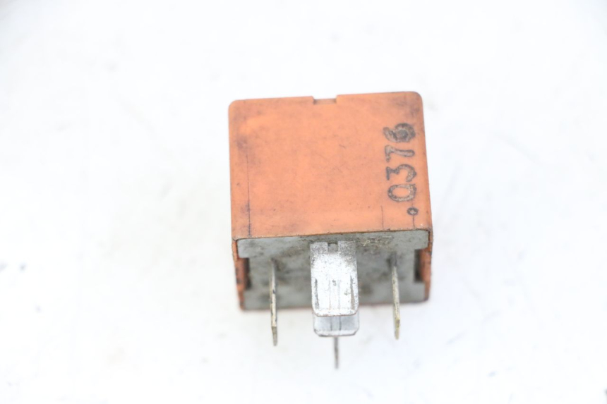 photo de RELAIS ELECTRIQUE DAELIM BESBI 125 (2007 - 2008) - Zoom état d’usage