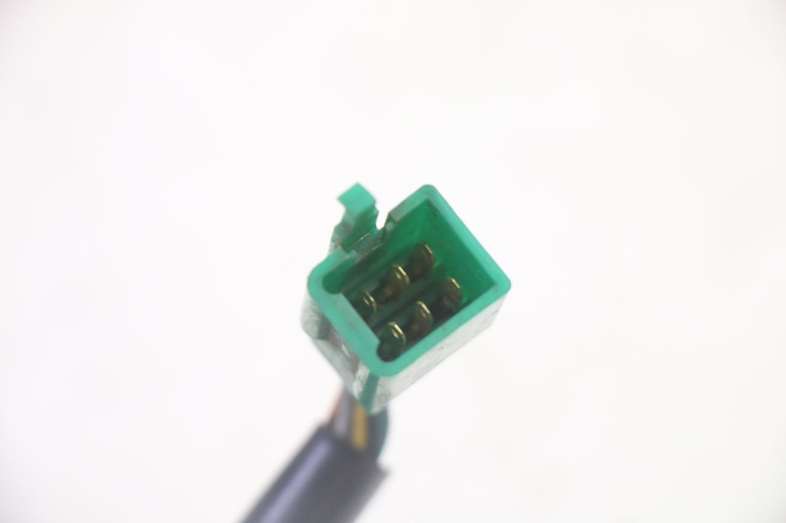 photo de RELAIS ELECTRIQUE KYMCO DINK STREET 125 (2009 - 2014) - Autre angle de vue