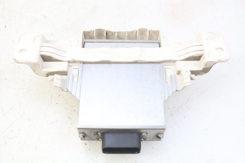 photo de RELAIS ELECTRIQUE PEUGEOT E-VIVACITY 1 (2012 - 2018) - Zoom état d’usage