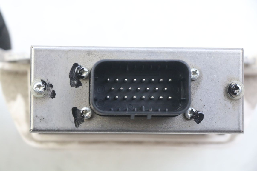 photo de RELAIS ELECTRIQUE PEUGEOT E-VIVACITY 1 (2012 - 2018) - Autre angle de vue