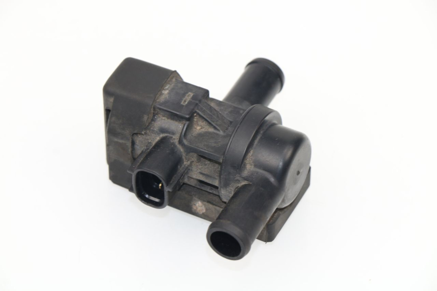 photo de RELAIS ELECTRIQUE KAWASAKI ER-6 ER6 N 650 (2005 - 2009) - Vue principale