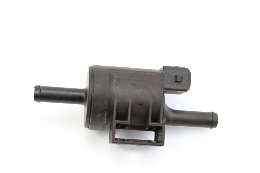 photo de RELAIS ELECTRIQUE BMW F GS K81 850 (2018 - 2023) - Zoom état d’usage