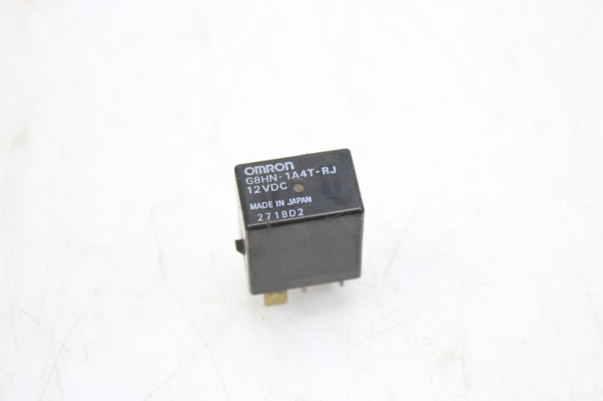 photo de RELAIS ELECTRIQUE HONDA FES S-WING SWING ABS 125 (2007 - 2015) - Vue principale