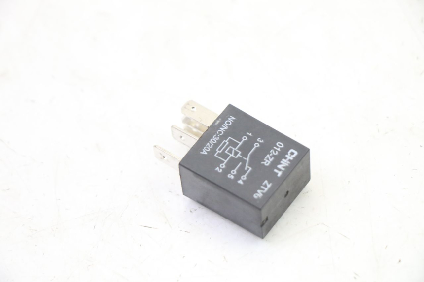 photo de RELAIS ELECTRIQUE SYM FIDDLE 2 S 125 (2012 - 2014) - Détail de la pièce