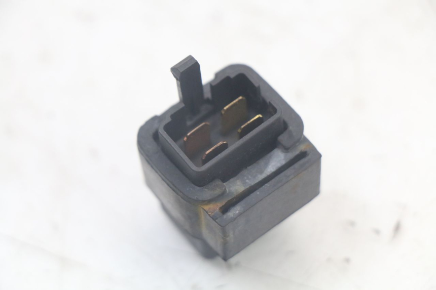 photo de RELAIS ELECTRIQUE SYM FIDDLE 3 III 125 (2014 - 2020) - Zoom état d’usage