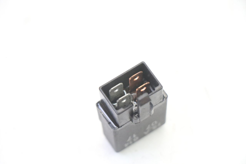 photo de RELAIS ELECTRIQUE SYM FIDDLE 3 III 125 (2014 - 2020) - Zoom état d’usage