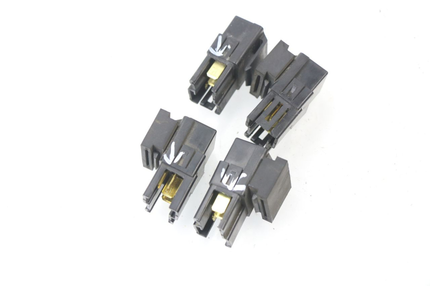 photo de RELAIS ELECTRIQUE YAMAHA FJR ABS 1300 (2006 - 2012) - Gros plan technique