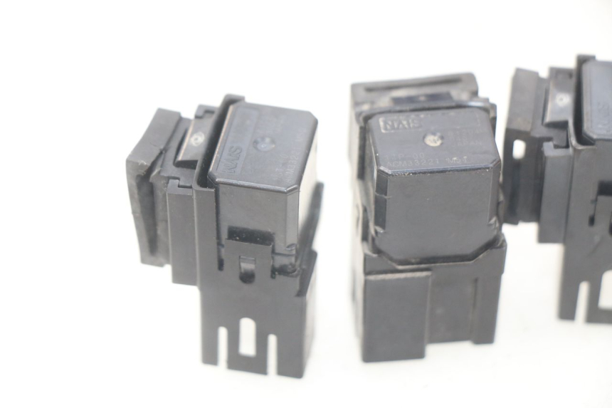 photo de RELAIS ELECTRIQUE YAMAHA FJR ABS 1300 (2016 - 2020) - Détail de la pièce