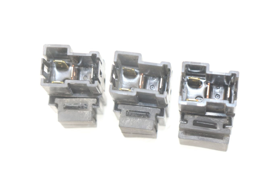 photo de RELAIS ELECTRIQUE YAMAHA FJR ABS 1300 (2016 - 2020) - Autre angle de vue