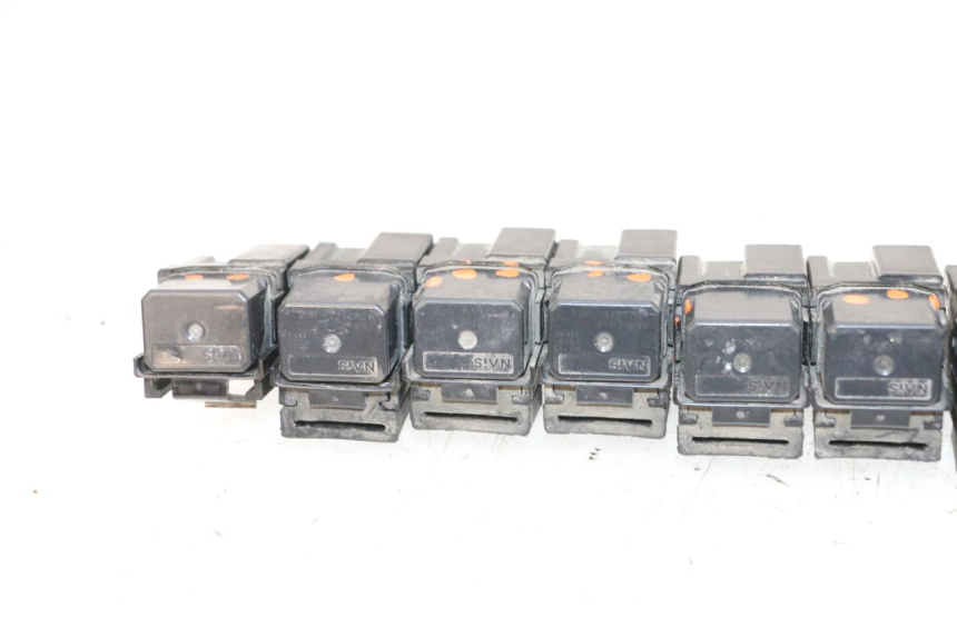 photo de RELAIS ELECTRIQUE YAMAHA FJR ABS 1300 (2006 - 2012) - Autre angle de vue