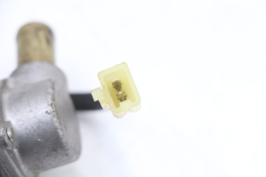 photo de RELAIS ELECTRIQUE HONDA FJS SILVER WING SILVERWING 400 (2005 - 2008) - Gros plan technique