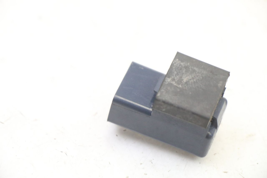 photo de RELAIS ELECTRIQUE MBK FLAME X 125 (2007 - 2016) - Autre angle de vue