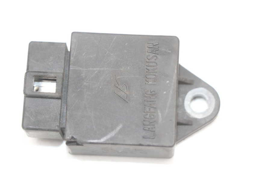 photo de RELAIS ELECTRIQUE PIAGGIO FLY 2T 50 (2004 - 2017) - Vue principale