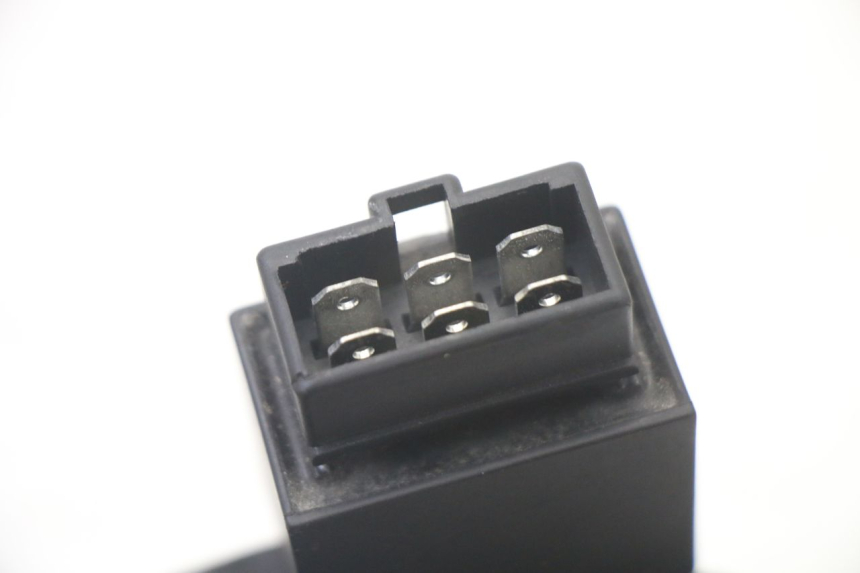 photo de RELAIS ELECTRIQUE PIAGGIO FLY 2T 50 (2004 - 2017) - Zoom état d’usage