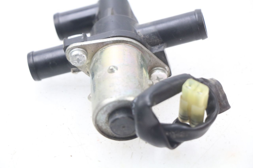 photo de RELAIS ELECTRIQUE YAMAHA FZ8 800 (2010 - 2016) - Détail de la pièce